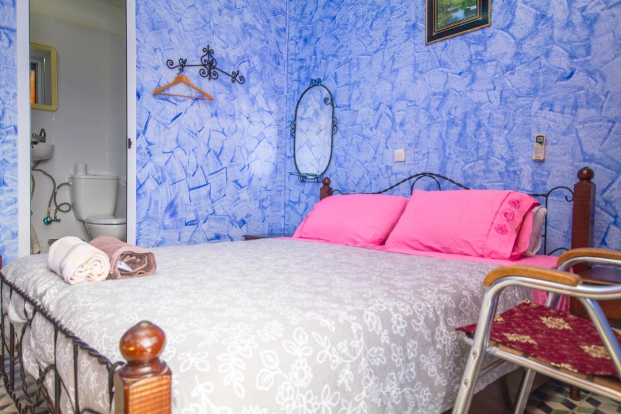Hotel Touraghine Chefchaouen Bagian luar foto